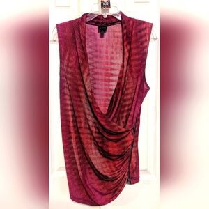 5/$25 Worthington Maroon Sleeveless Side Zip Top